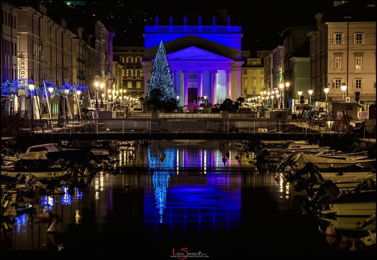 La Boutique Del Vento - Esclusivo In Pieno Centro Appartement Triëst Buitenkant foto